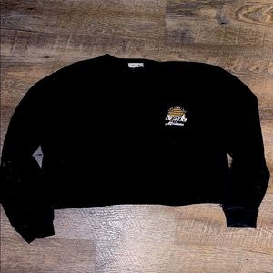 Size XS/S Cropped Crew Neck